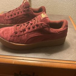 2pair Of Pumas Size 9.5 Women