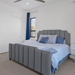 Never Been Use King -Size Bed 