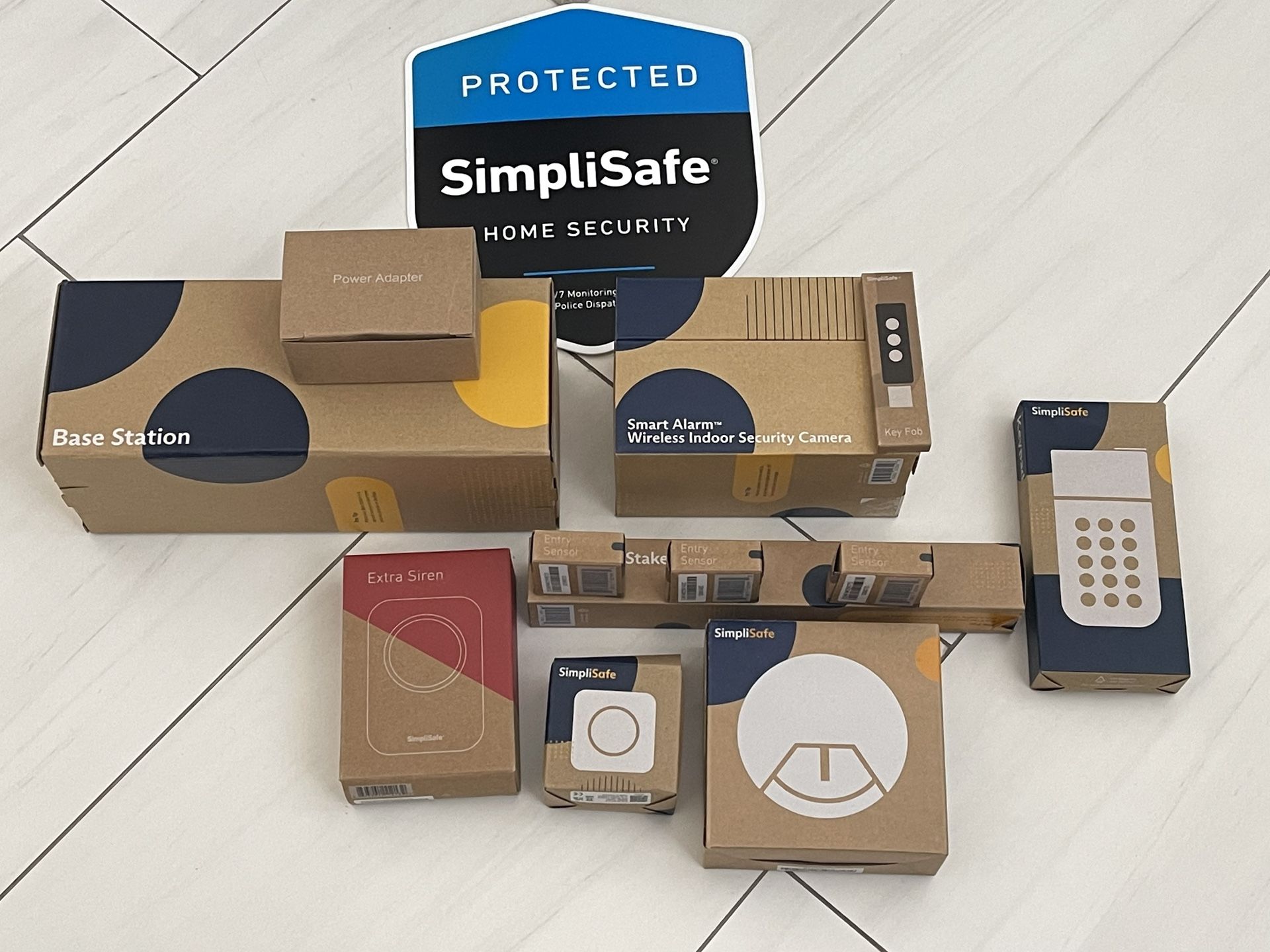 Simpli Safe 9 Piece Set.