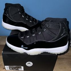 Air Jordan 11 Retro Jubilee size 10