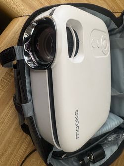 Mooka Portable Projector White