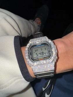 Moissanite Bezel Illuminator G shock