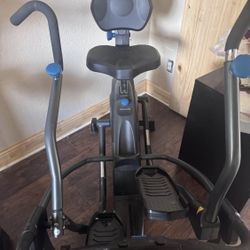 Teeter FreeStep LT3 Recumbent Cross Trainer