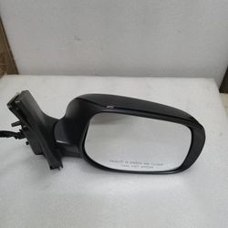 2009---2013 Toyota Corolla RH Door Mirror 