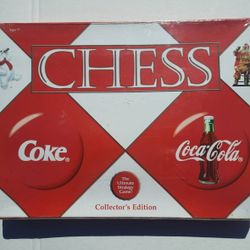 VINTAGE Coca-Cola Christmas Edition Classic Chess Game 