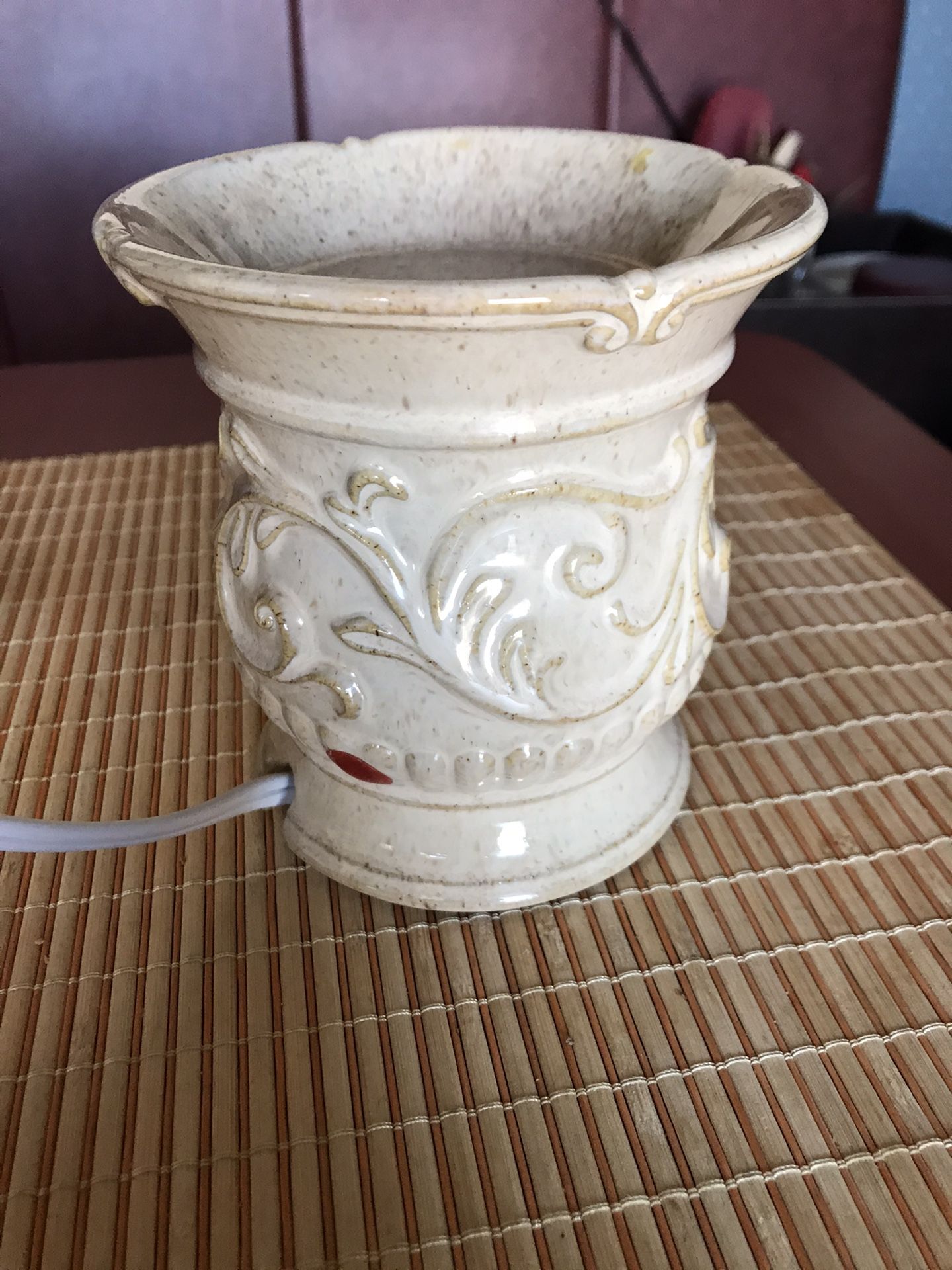 Ceramic candle warmer