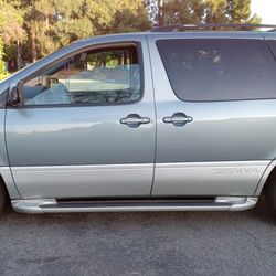 2000 Toyota Sienna