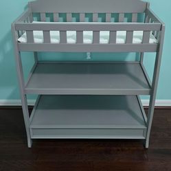 New Delta Children Infant Changing Table with Pad, Grey