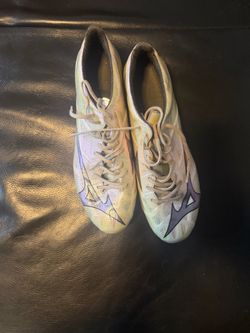Mizuno alpha 2 Size 10 1/2