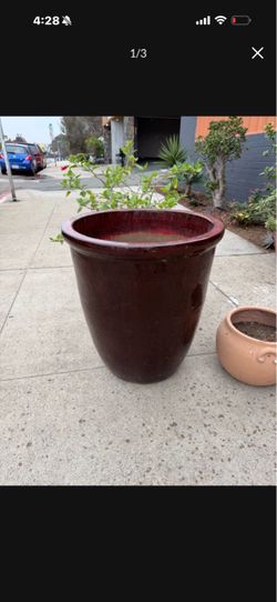 Ceramic glaze large pot 27 tall 24 wide