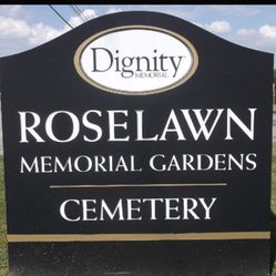 Roselawn Memorial Garden