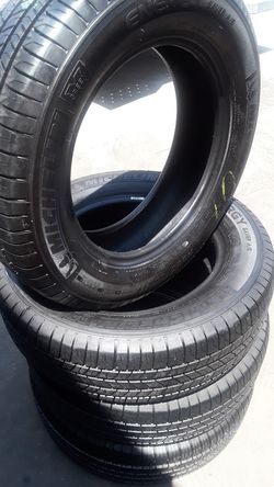 225/65/17 michelin tires