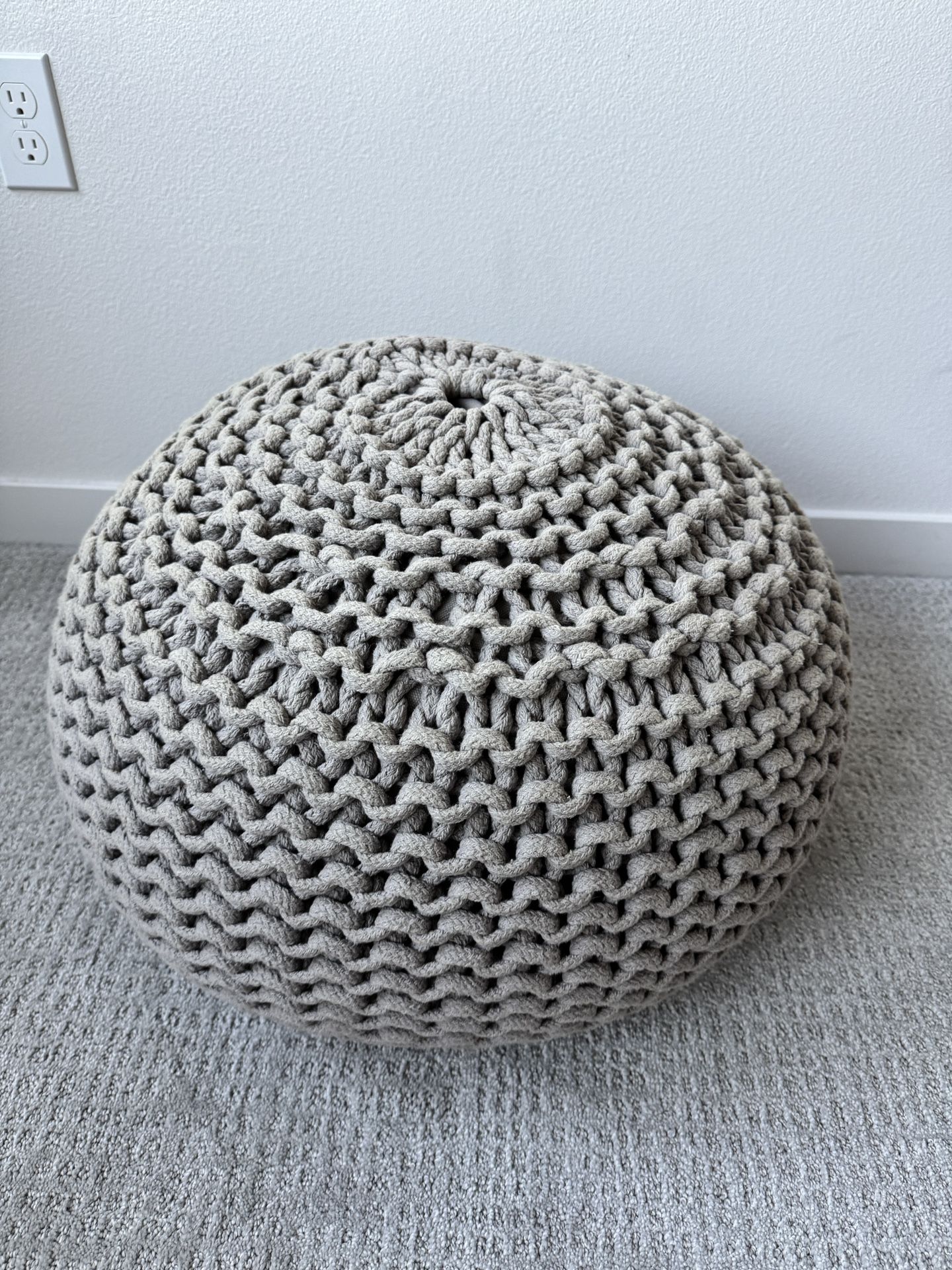 Gray Knitted Round Pouf Ottoman