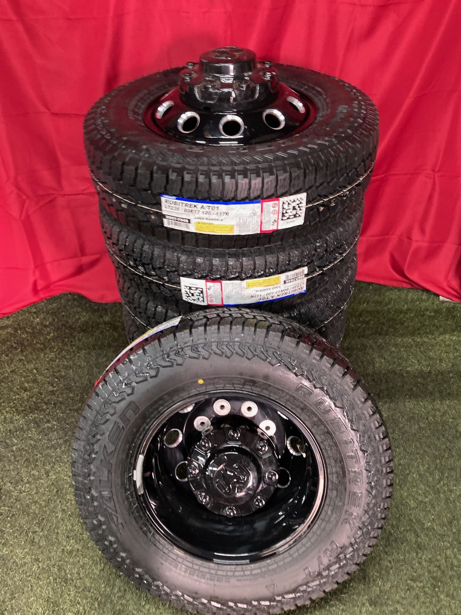 2024 Dodge Ram Dually Midnight Edition 8x200 8 Lug 17 Inch OEM Wheels