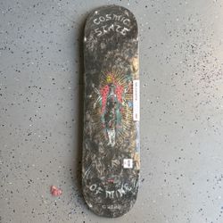 Globe Pearl Bottom Skateboard Deck