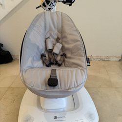 4moms Mamaroo Babyswing