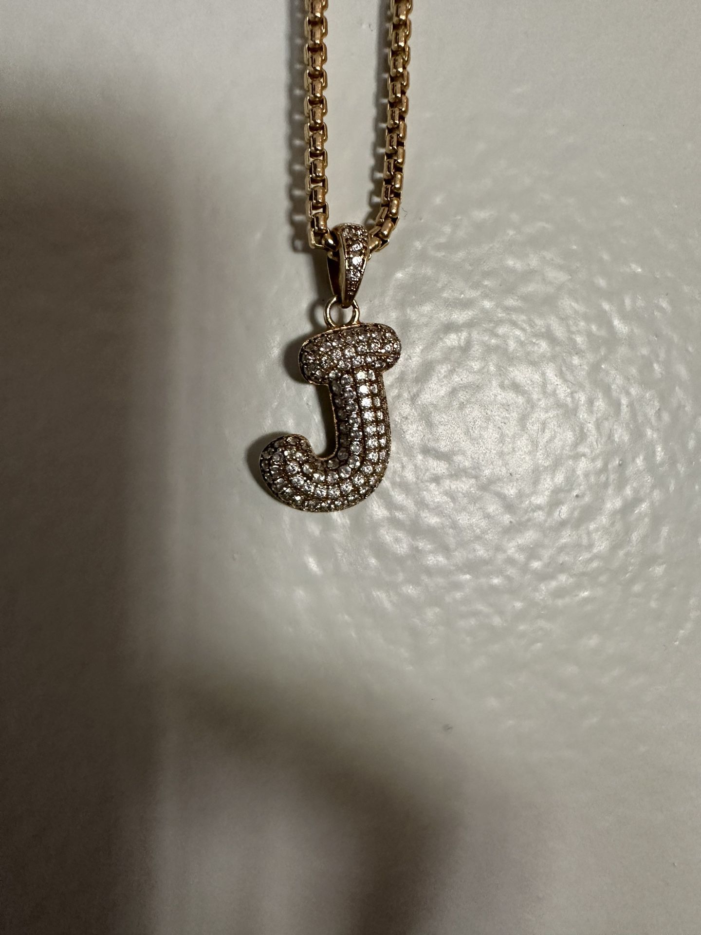 Gold Chain And Pendant 