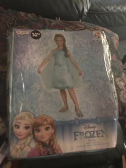 Brand New Frozen costume 7-8