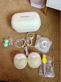 Momcozy M5 Double Wearable Breast Pump Set