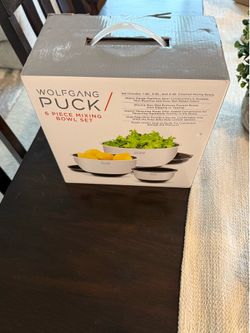 Mixing bowl set
