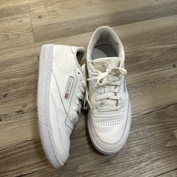 Women’s Shoes White Size 7.5 Reebok