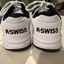 K-Swiss Men's Hypercourt Supreme Pickleball / Tennis Shoes