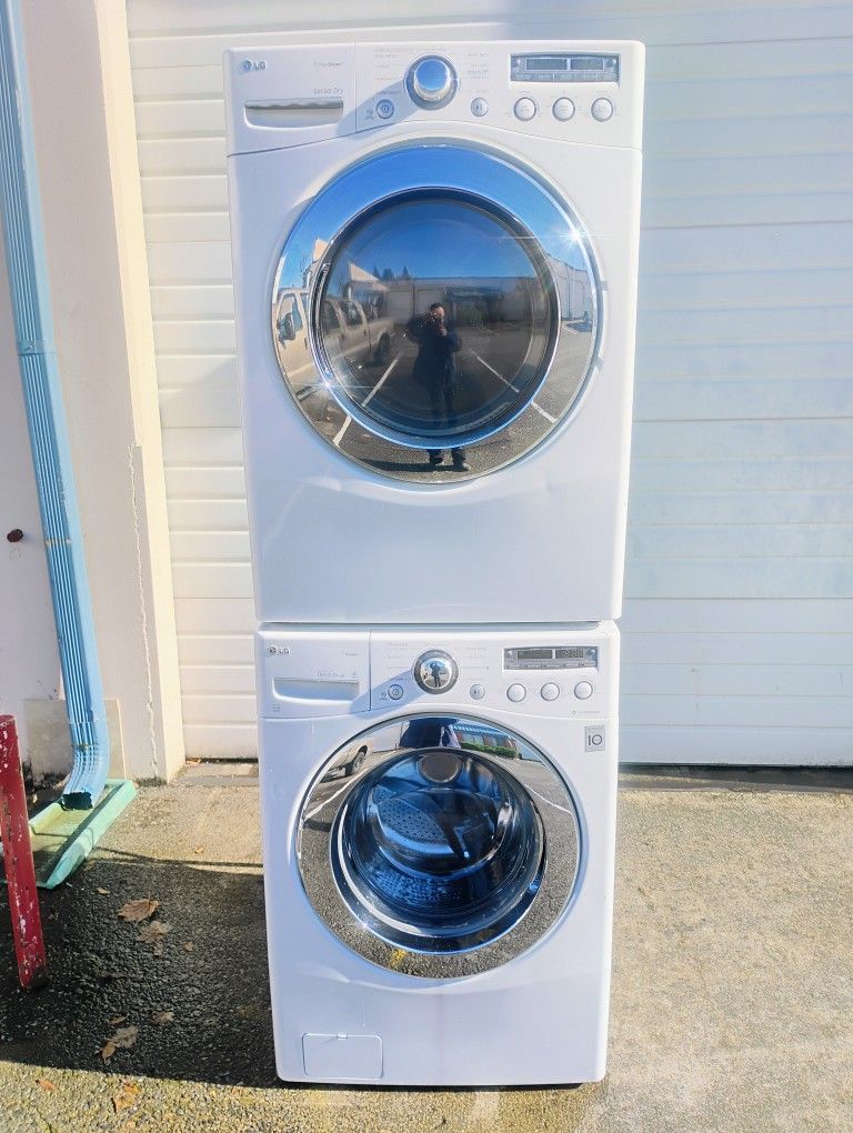 L G Washer And Dryer Electric Stackable 