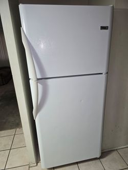 Refrigerator & Stove