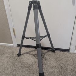Tripod Up to 46" tall