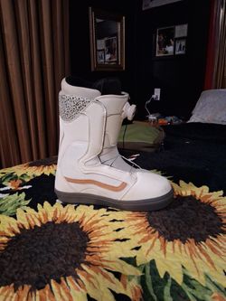 Vans Snowboarding Boots V1 Ultra Cush like New