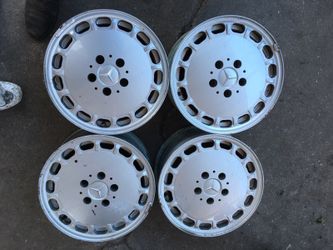 15 inch Mercedez wheels