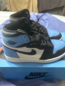 Jordan 1 unc toe used 8.5 men