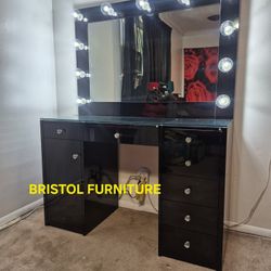 🔔 Vanity Set, Black High Gloss, Clear Glass Top, New in the Box