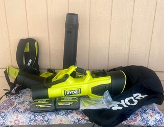 Ryobi HP 100 MPH 600 CFM Cordless Leaf Blower/Mulcher Vacuum With (2) 4.0 Ah Batteries and Charger