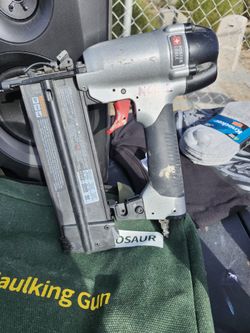 Porter Cable Like New 2in Brad Nail Gun