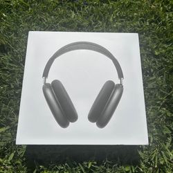 Airpod Maxes