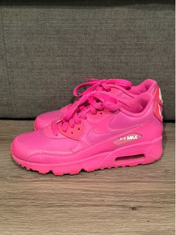 Size 4.5y or 6 women’s Nike air max