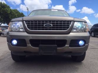2004 Ford Explorer (Downpayment $1000)