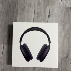 Brand New Apple Headphones 