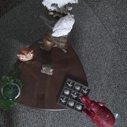 Coffee Table And Two Side Tables 