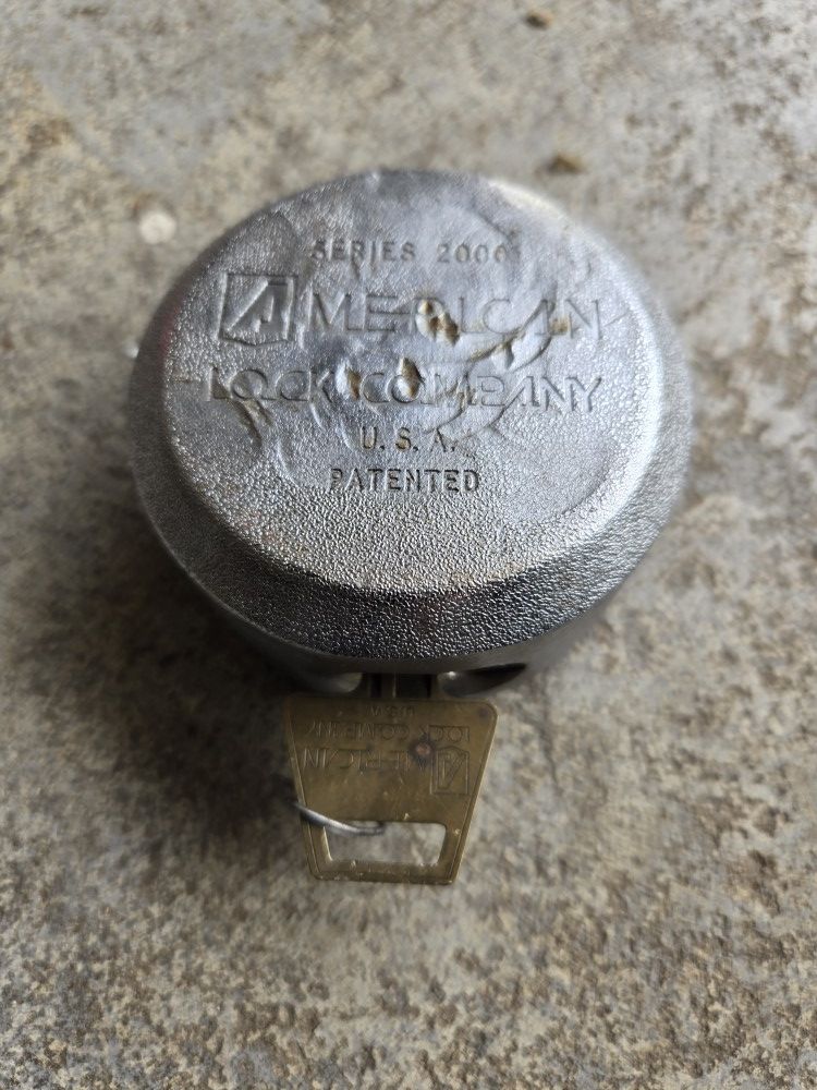 American Lock Hidden Shackle Used