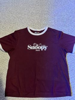 Uniqlo t shirts