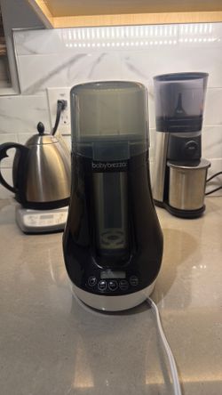 Baby Brezza bottle warmer