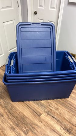 Blue Plastic Storage Totes with Lids – Set of 5