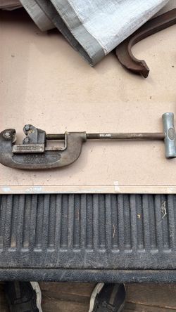 Ridgid antique pipe cutter No 2 1/8” to 2”