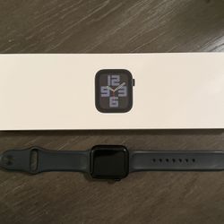 Apple Watch SE 40mm 2024
