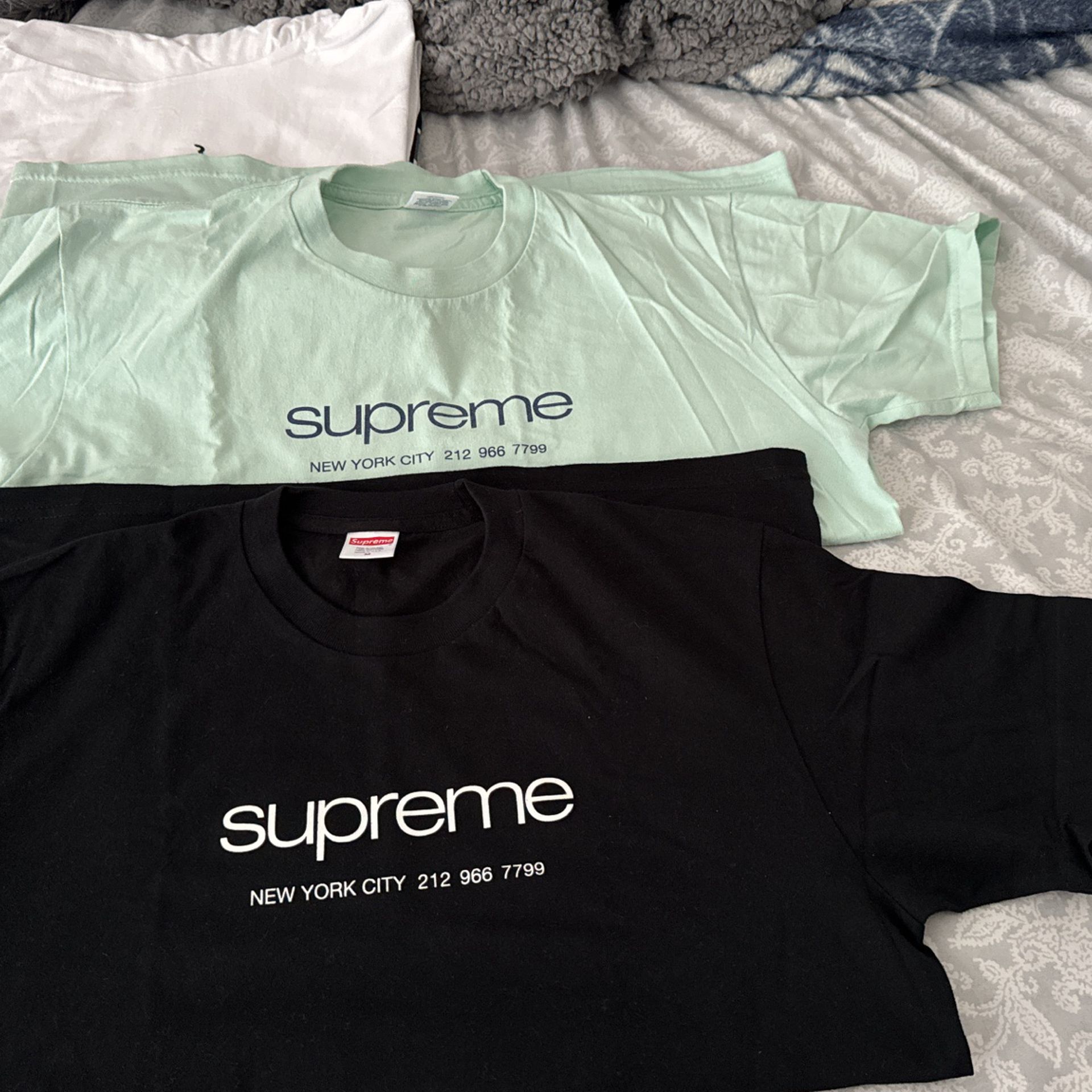 Supreme T Shirt 2 For 100 Size M 