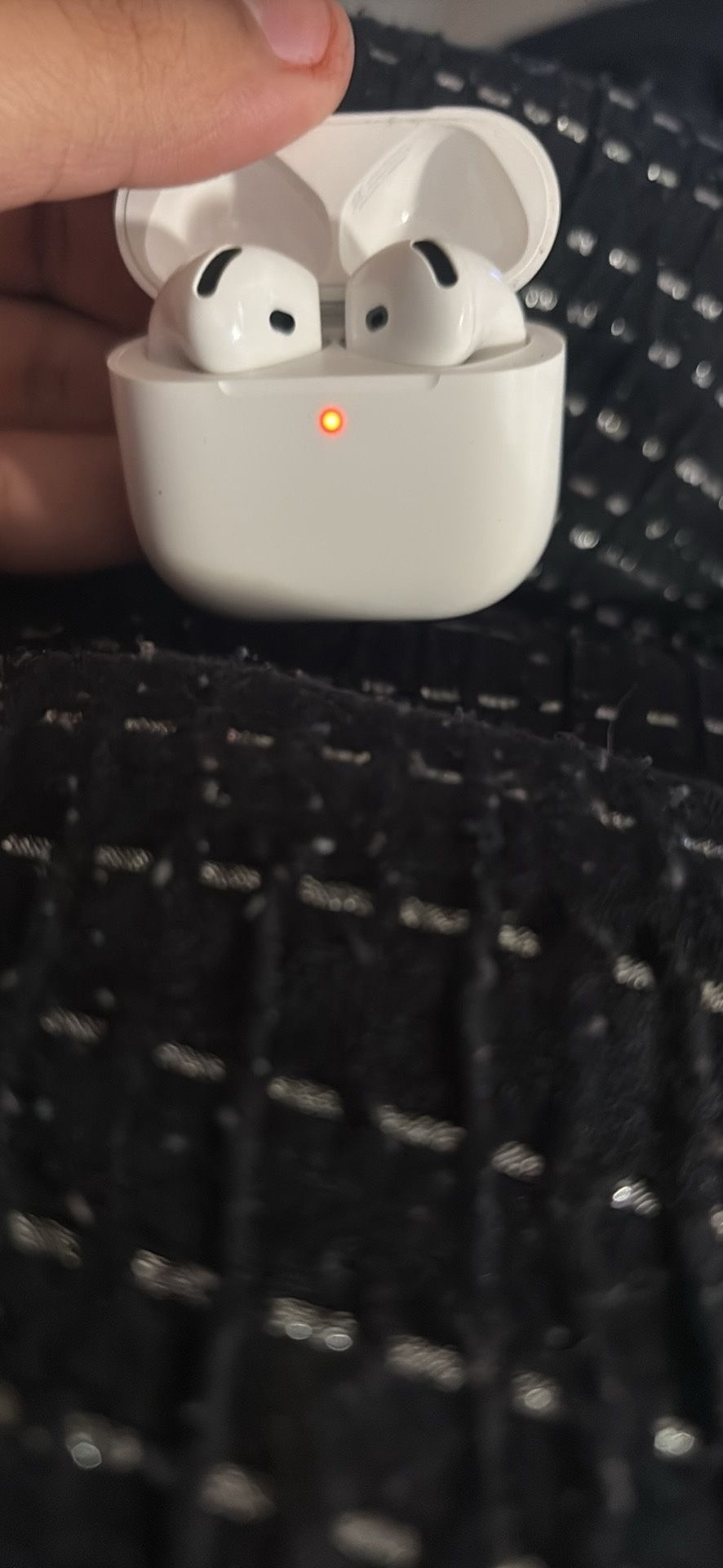 AirPods 4’s