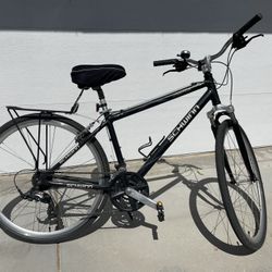 Schwinn Avenue hybrid bike medium for Sale in Memphis TN OfferUp