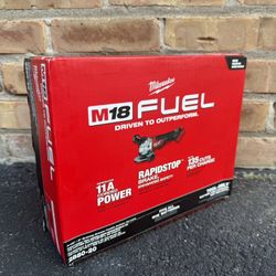 New Milwaukee M18 4-1/2-5in Grinder 